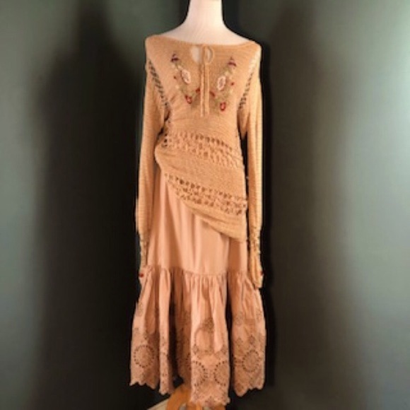 Anthropology Maxi skirt mermaid cut , eyelet lace bottom Moon River - Picture 1 of 3